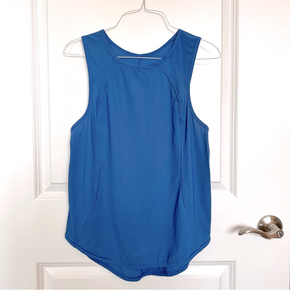 Sz 6 Lululemon Lightweight Activewear Tank Top in Blue